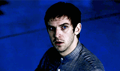 marynyellow:     Dan Stevens   as   David Haller - Legion 1x01 - “Chapter 1”