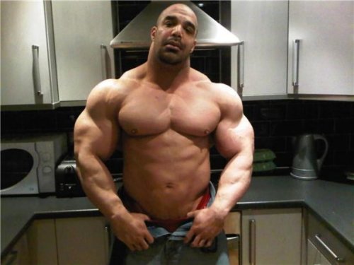 bighugeguys: Zack Khan