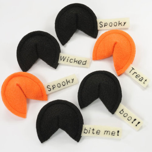 Trick or Treat Fortune Cookies Catnip Cat Toy (via FidoTheCat on Etsy)