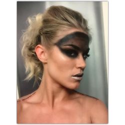 Mad Max make up is fun&hellip; The more I fucked it up, the better it looks 😝 #halloweenmakeup by hollywoodcensored