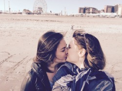 queer-as-fuckkk:  Lesbian Blog.