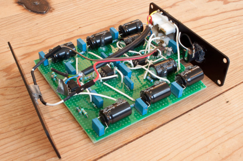 mr-freddie-freeloader:  Finished my own homemade preamp. Took me about 50 hours to make, but it was worth the time. It sounds great! The design is based on the Bugle2 phono amplifier from Hagerman Technology (link)
