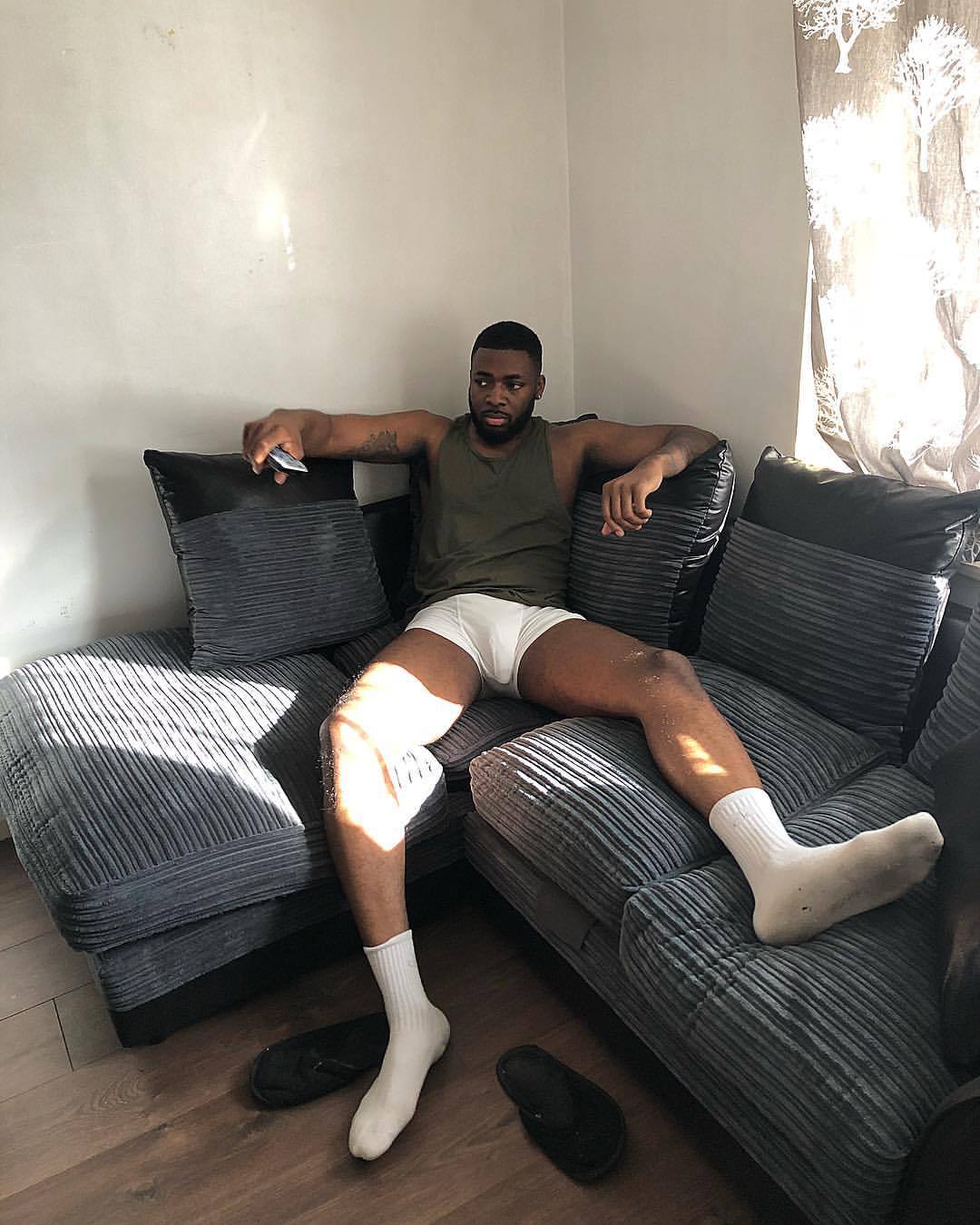 mrofficialray:Chilled saturday 🤪. Chilling in my LEGDAY boxers (available to purchase