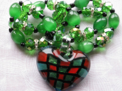 Green and red Christmas necklace cat jewelry