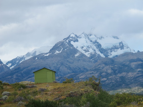 cabinporn:Cabin in Estancia Cristina, Santa Cruz Province, Argentine Patagonia.Contributed by Matias