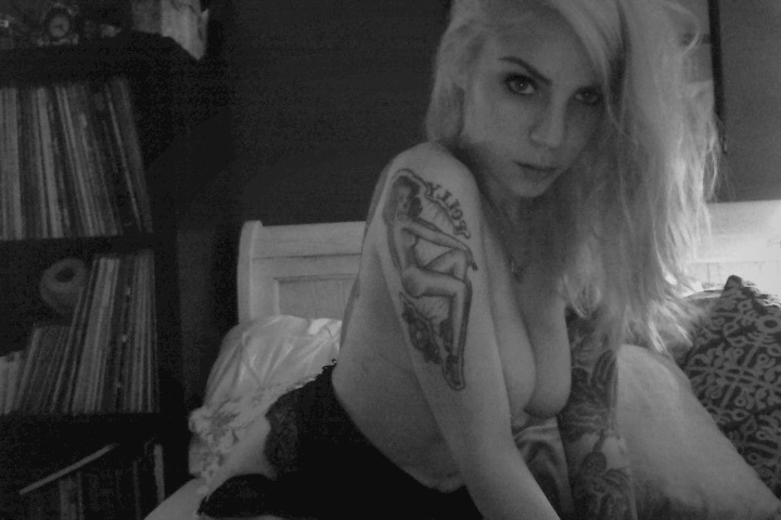 dreamfawn:  somebody’s baby boy ain’t coming home tonight