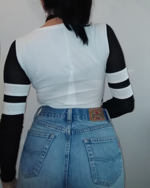VENDIDA Crop top manga larga (manga transparente) talla S 3€
