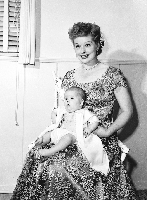 misstanwyck: Lucille Ball with daughter Lucie Arnaz, 1951
