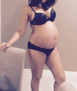 Ladyfilth:  Feature Me Please? 36 Weeks Pregnant  I Don’t Really “Feature”