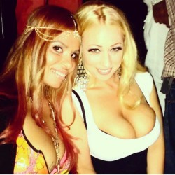 meetjennashea:  Happy birthday to one of