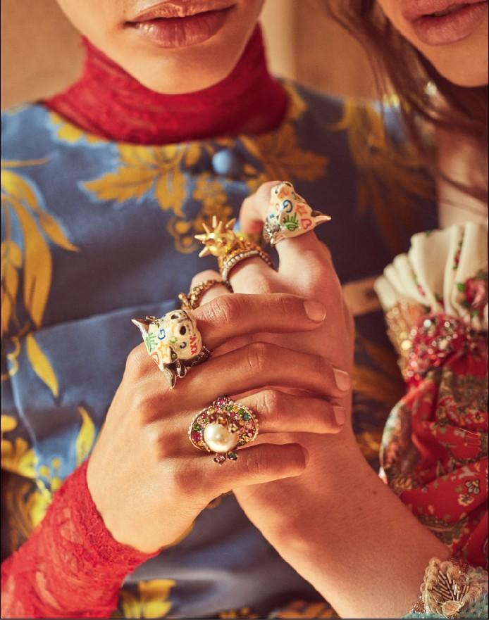 midnight-charm:   “Danza del tiempo” photographed by  Stefano Galuzzi for Vogue