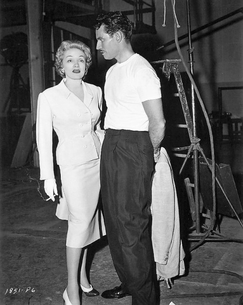 gatabella:Marlene Dietrich and Charlton Heston on the set of Touch of Evil, 1958