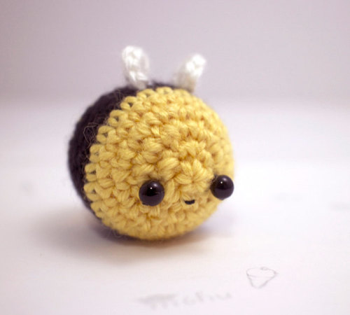 culturenlifestyle: Adorable Miniature Crochet AnimalsMohustore composes adorable fuzzy and wooly han