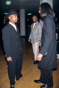 officialtruthabouttupac:  38th Annual Grammy Awards, February 28, 1996, HQ 