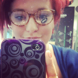 ttthea:  I chose these glasses today. They’re so cute, I can’t wait to get them on Monday aw. 
