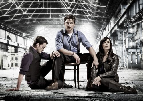 nixxie-fic: 2/3 - CSI Cardiff - Ianto Jones, Gwen Cooper  &amp; Jack Harkness - Torchwood s