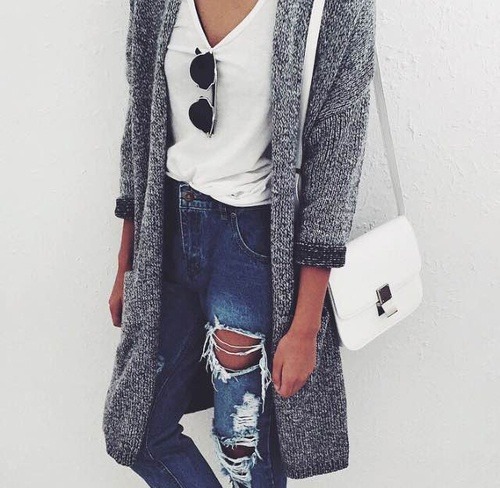 luxury-andfashion:boyfriend jeans / long cardigan