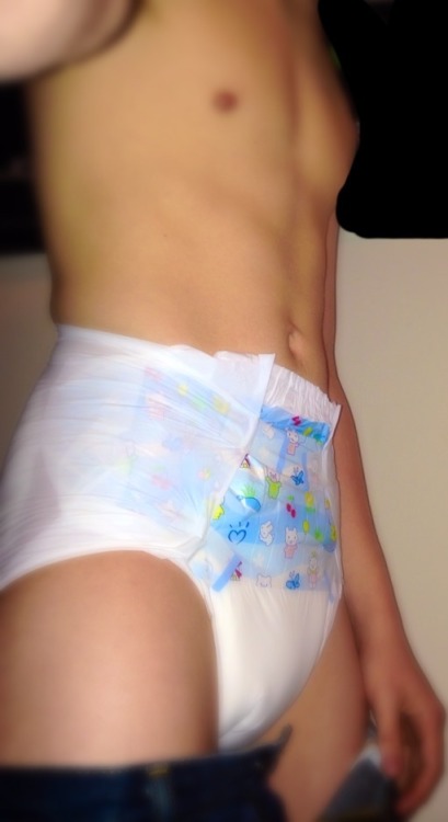 white-to-wet: Freshly diapered!  They should be here today!!! :) :) :)