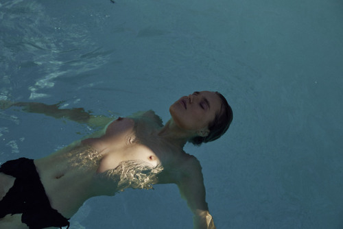 nevver:Adult swim, Muriel Liebmann