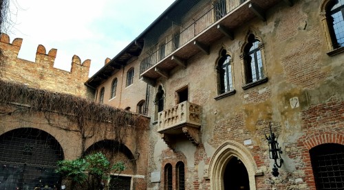 viaggiareevagabondare: Juliet’s Balcony Verona, Italy