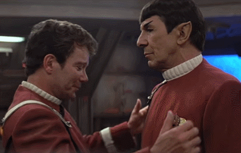 deviousdevilx:ihascat5:deviousdevilx:Kirk’s signature kiss move everyoneBRUUUH HOW DID I MISS THIS@i
