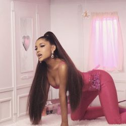 starlets:  Ariana Grande