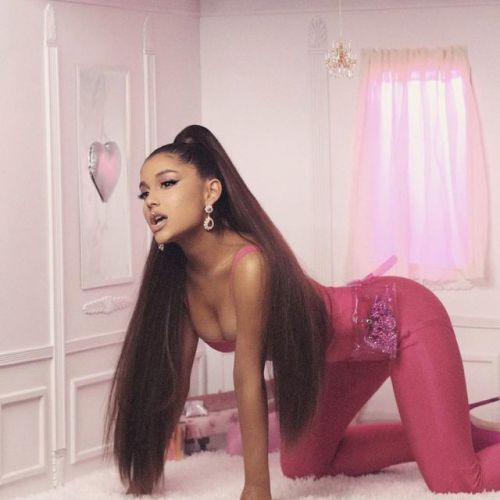starlets:  Ariana Grande porn pictures