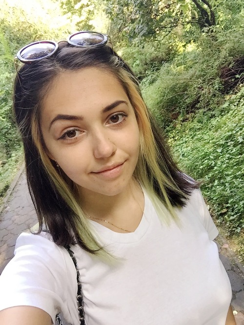Hiiii! Thirsty ass hoe here I was wondering if i could have a ship with BTS, GOT7, Monsta X and iKon