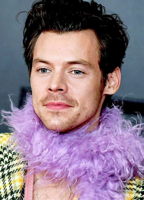 styles-edits:Harry at the 2021 GRAMMYs - 14/03/21