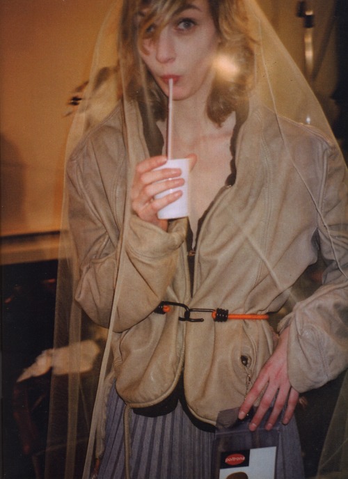 maryjopeace:  I DON’T WORK FOR MONEY I WORK FOR ART | CONCEPT MAISON MARTIN MARGIELA | PHOTOGRAPHY ARCHIVES MAISON MARTIN MARGIELA, MARINA FAUST AND JONATHAN HALLAM | i-D MAGAZINE NO.269 | SEPTEMBER 2006 | STRIP-PROJECT | JULY 2016 