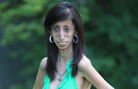 sixpenceee:  never  make  fun  of someone  for something  they   can’t  help 
