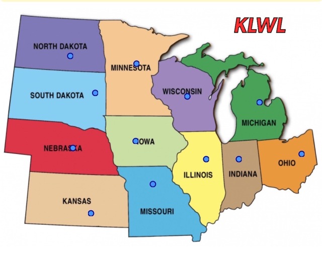 nawtywifey:metalinmichigan:thekinkylifewelive:REPOST IF YOUR FROM THE MIDWEST&hellip;&hellip;.Let’s see what Midwest state is the kinkiest&hellip;..Michigan!Illinois! ~Dani Illinois 