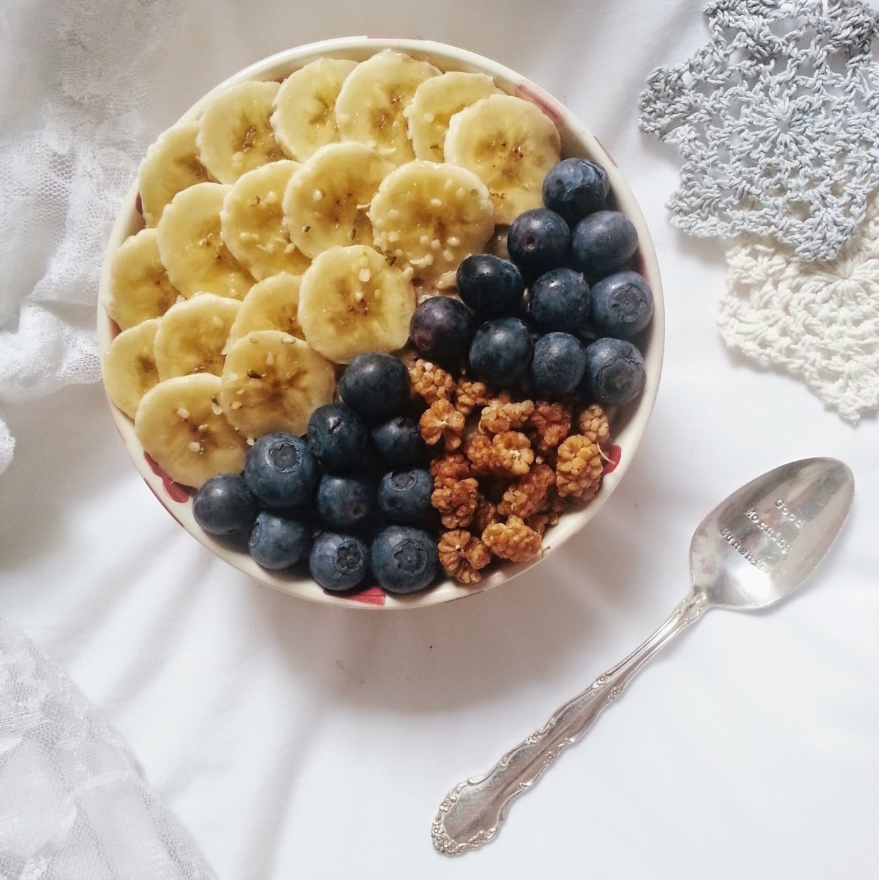 vegan-sophistication:  Foodporn at its best - everything vegan &amp; gluten-free