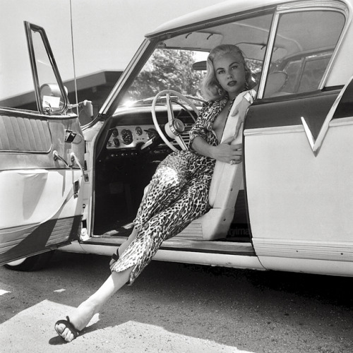 20th-century-man:Jeanne Carmen (with a 1956 Studebaker Golden Hawk) / photo by Earl Leaf, Los Angele