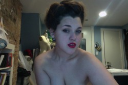 venusianmagic:  My hair is doing funny things tonight.