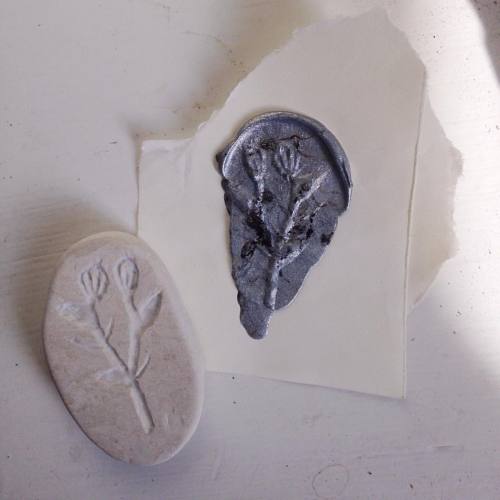 theforestcreative:Rough intaglio attempt – playing with my diamond carving/cutting tools (at Maine C