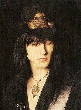 vampirefoxblr:Hanoi Rocks