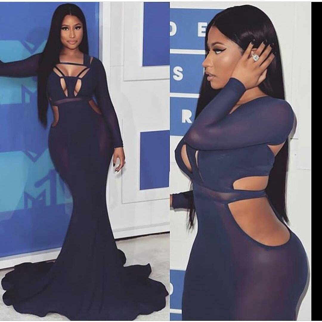 gurillaboythamane:  thickinshortdress:  Curvy hot sexy body  SEXY BAD BITCHES