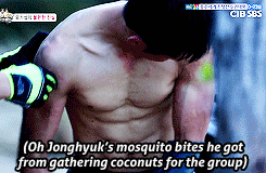  Sungyeol who’d rather be bitten by all of those mosquitoes than see his hyung