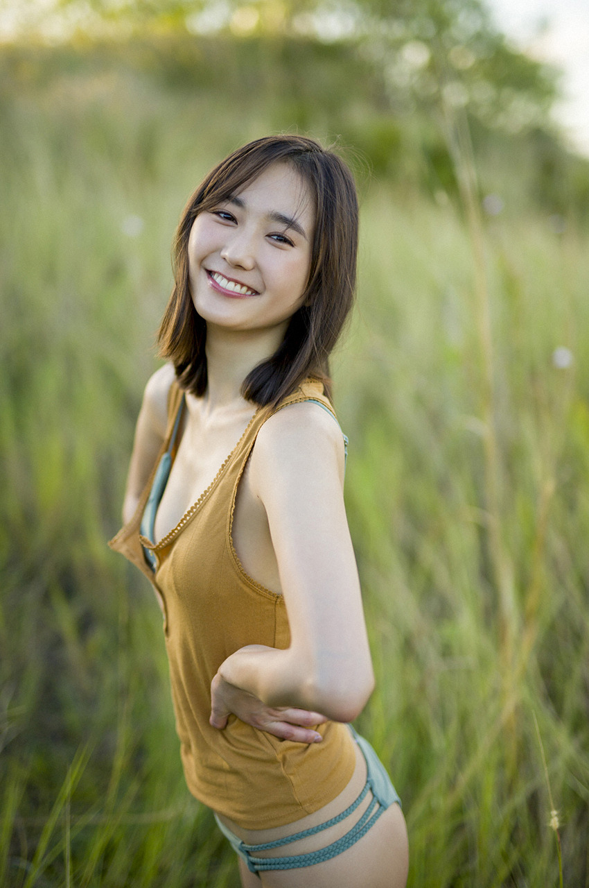 Pretty Asian Women™