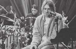 the-nirvana-blog:  A blog dedicated to Nirvana/Kurt Cobain.