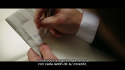 nattysilvae:  cigarros-y-adolescencia:  ohpsychopath:  a pesar de todos tus defectos.  LOVE, ROSIE.   La mejor película 😭