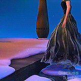 andalasiaa:  Appreciation Post: The skirt of Anna’s ball dress 
