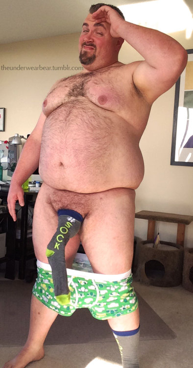 lovchbs:  theunderwearbear:  Alright boys, here’s your #cockinasock!  Now please, donate!  That’s the point, after all - even if you don’t want to donate specifically for testicular cancer.   The Canadian Cancer Society makes it super easy