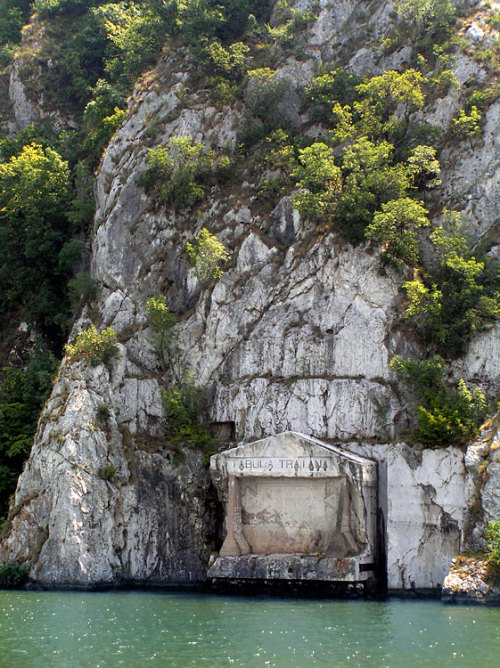 museumofclassicalantiquities: ancientromebuildings:Tabula Traiana is an inscription carved in the ro