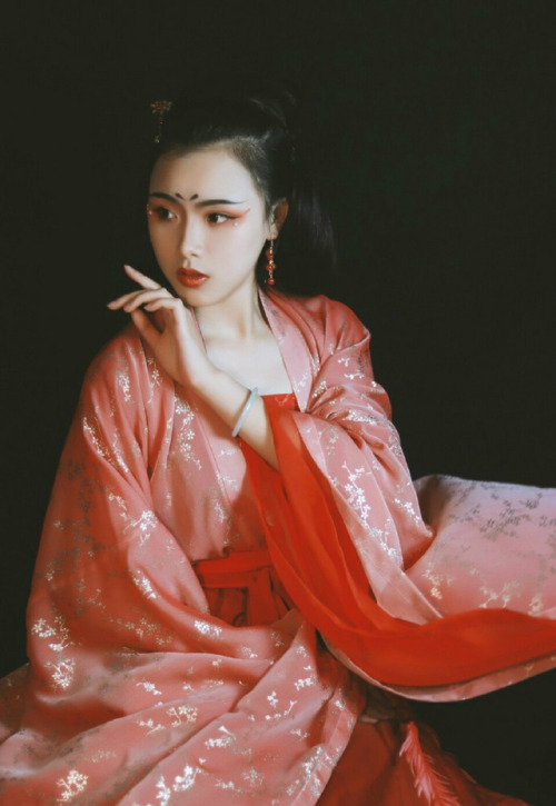 hanfugallery: Traditional Chinese hanfu by 同生轩汉服