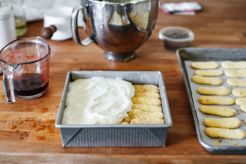 sweetoothgirl - SAFFRON, CARDAMOM, AND ROSEWATER TIRAMISU