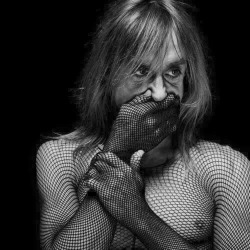 icky-pop:  Iggy Pop