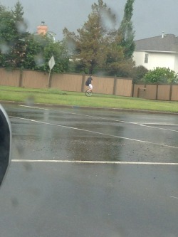 gottalovedahoran:  I’m driving home from school aND THIS KID IS RIDING HIS FUCKING UNICYCLE LIKE ITS NO BIGGY LIKE WE ARE UNDER FUCKING TORNADO WATCH WHAT ARE YOU DOING?! 