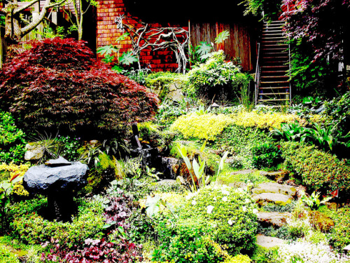 chasingthegreenfaerie:Garden Art San Francisco:Garden Art San Francisco by Garden Fantasia by Garden